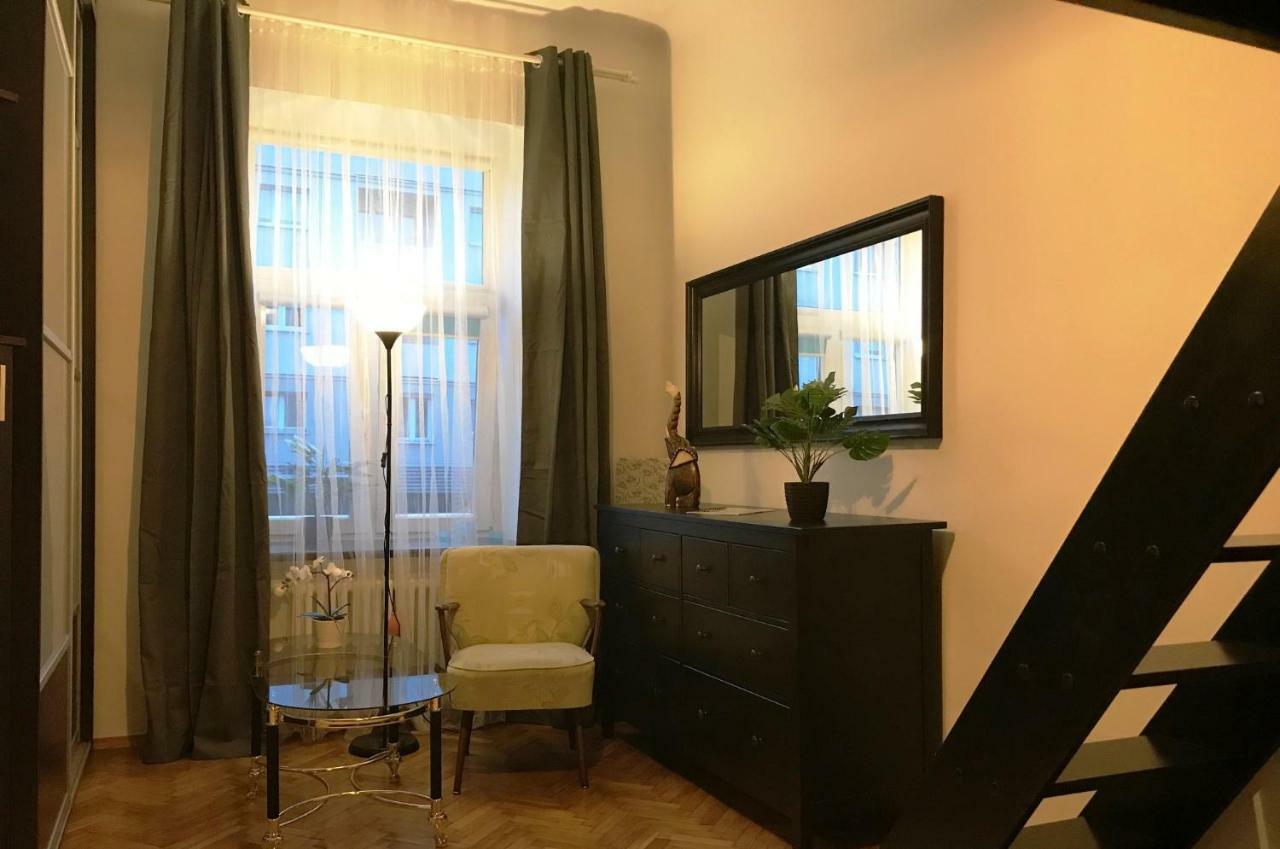 Apartament "Cleopatra 5" Przy Rynku Z Parkingiem, Faktury Vat Daire Kielce Dış mekan fotoğraf