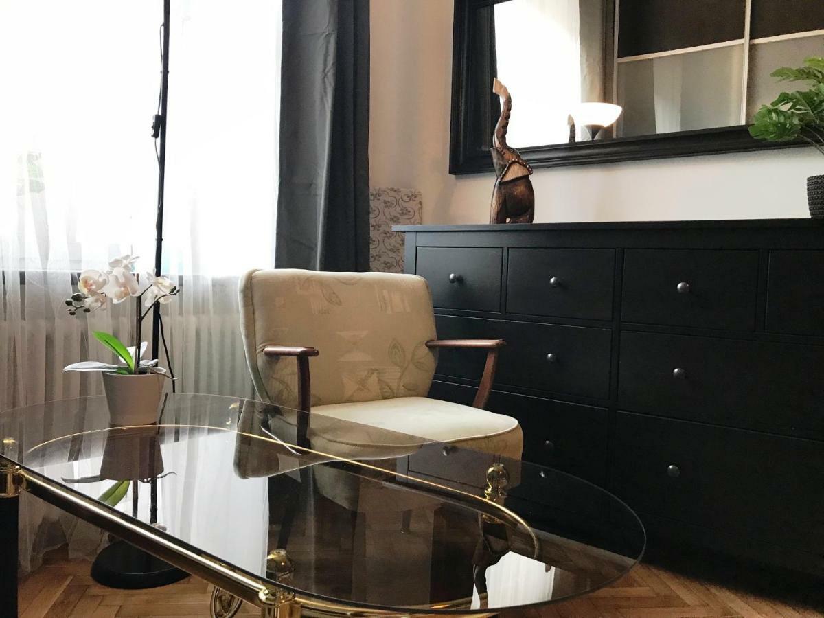Apartament "Cleopatra 5" Przy Rynku Z Parkingiem, Faktury Vat Daire Kielce Dış mekan fotoğraf