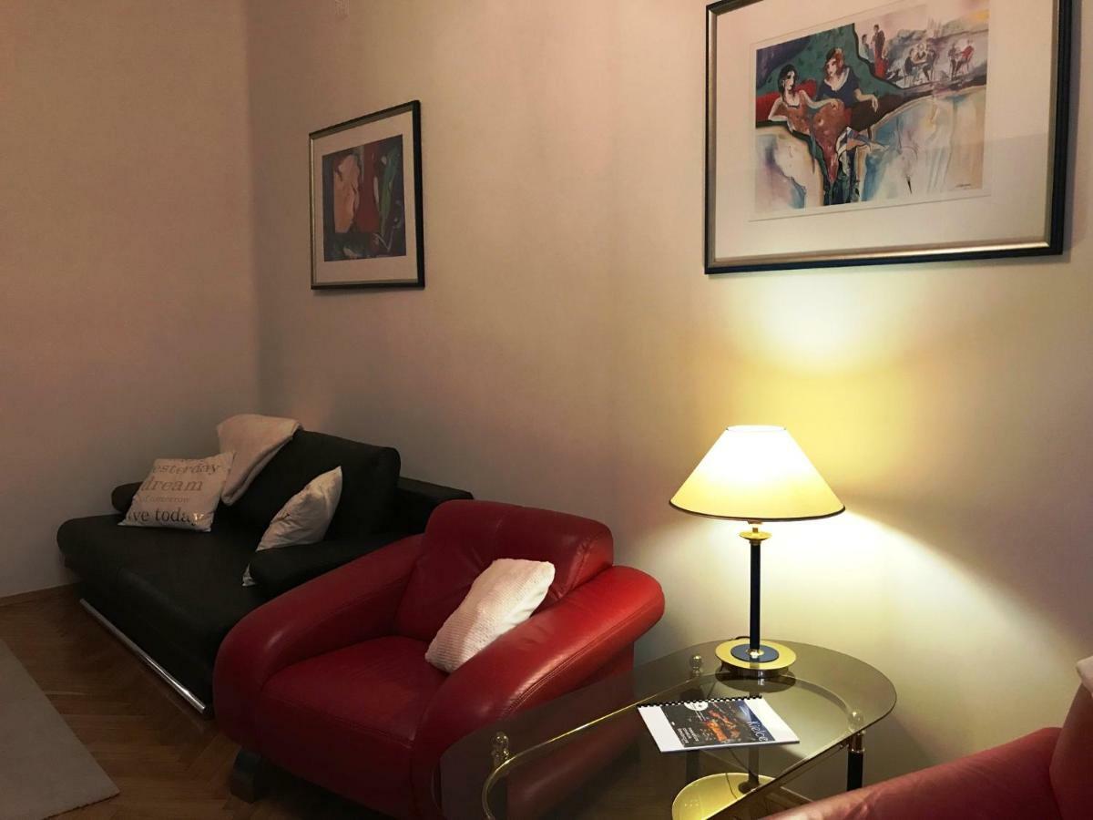 Apartament "Cleopatra 5" Przy Rynku Z Parkingiem, Faktury Vat Daire Kielce Dış mekan fotoğraf
