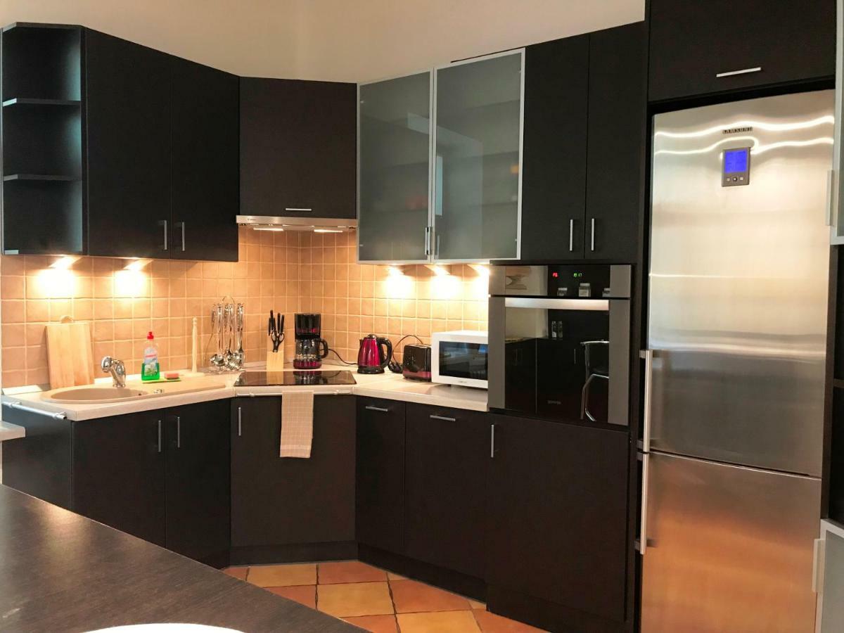 Apartament "Cleopatra 5" Przy Rynku Z Parkingiem, Faktury Vat Daire Kielce Dış mekan fotoğraf